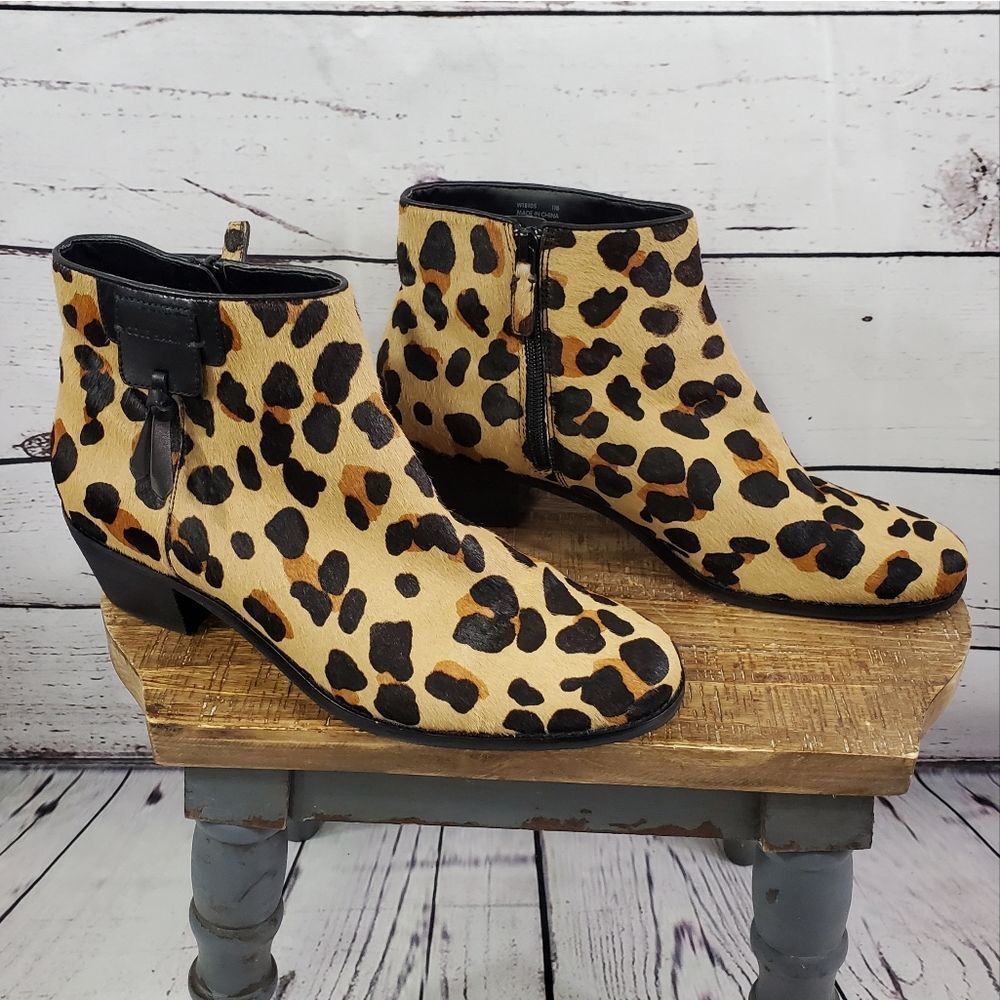 COLE HAAN Joanna Genuine Calf Hair Leopard Print Ankle Zip Boot Size 11